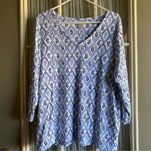 Chicos blue and white ikat patterned top